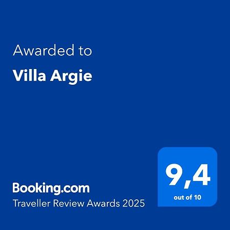 Villa Argie Неа Епидаврос Екстериор снимка